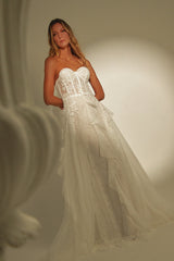 Long dress, off white, strapless Ref. FLARE
